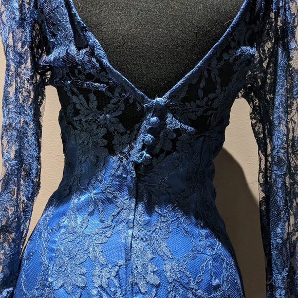 Designer dress - Picture 5 of 6